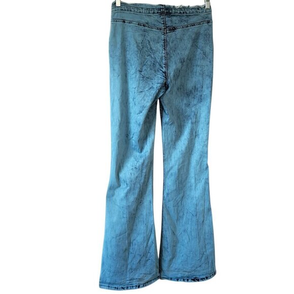 BDG Ruched Dipped V Front Flare Jeans Stretch Hippie Festival Women's Size 30 - Picture 6 of 12